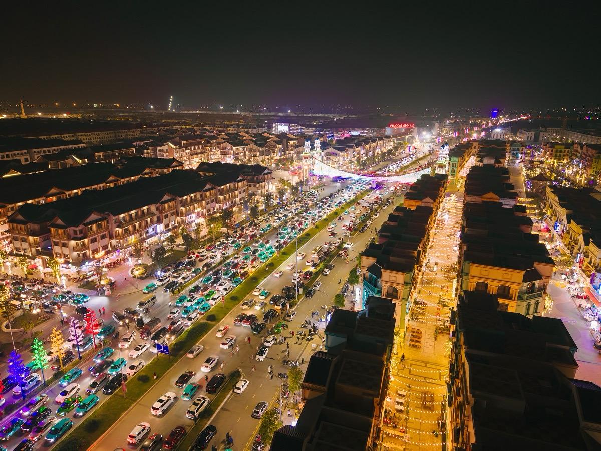 Các TTTM hay KPTM điểm đến đang có nhiều lợi thế thu hút khách hàng