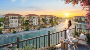 Các căn biệt thự tại Isla Bella đều có 2 mặt tiền: một mặt giáp đại lộ, một mặt mở ra biển xanh, cát trắng.