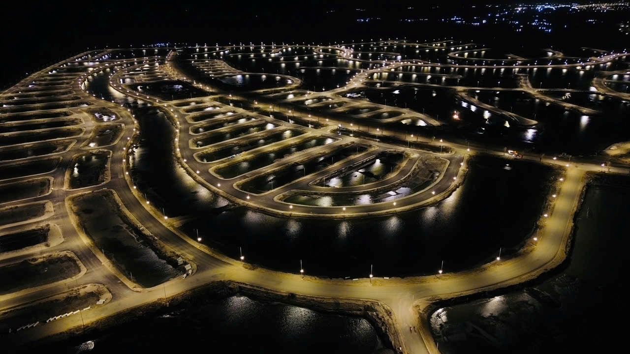 Chỉ sau 10 tháng khởi công, nhiều hạng mục hạ tầng của Vinhomes Green Paradise đã cơ bản hoàn thiện, cho thấy tốc độ triển khai quyết liệt của chủ đầu tư