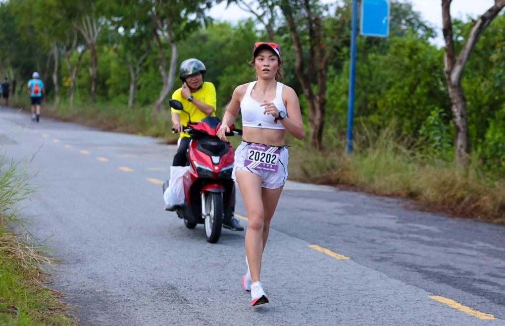 Runner tham gia chạy bộ