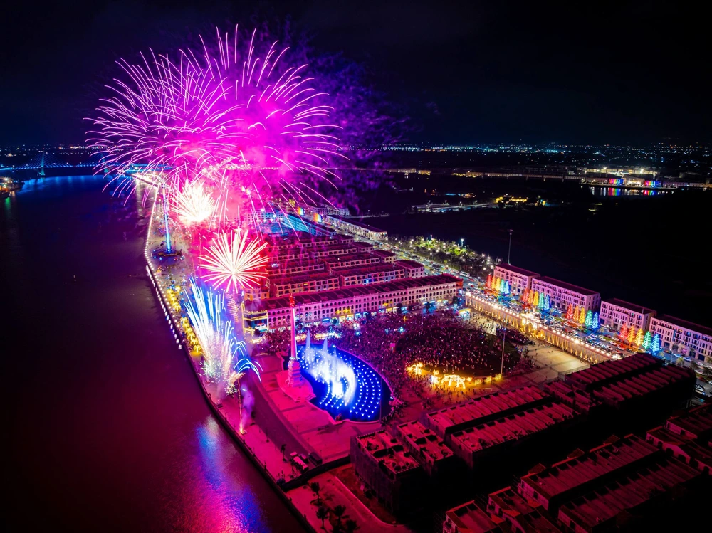 Những sự kiện đông kín người là lợi thế tạo dòng tiền cho các hoạt động kinh doanh và tăng trưởng giá trị BĐS