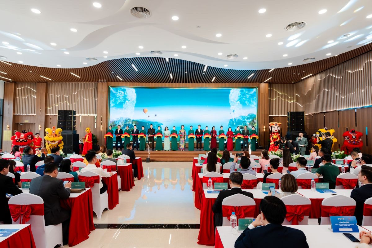 Hệ thống đại lý chiến lược tham gia phân phối Vinhomes Global Gate Hạ Long chính thức ra mắt   