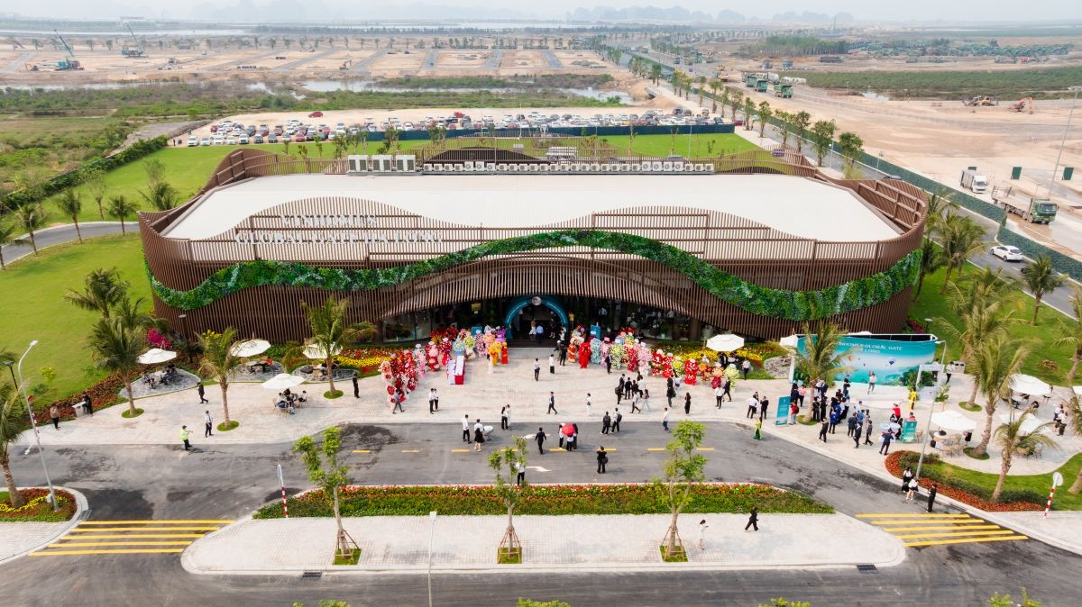 Văn phòng bán hàng Vinhomes Global Gate Hạ Long tại Tuần Châu (Quảng Ninh) chính thức khai trương